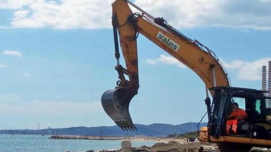 Costa Est, sospeso anche il ripascimento
