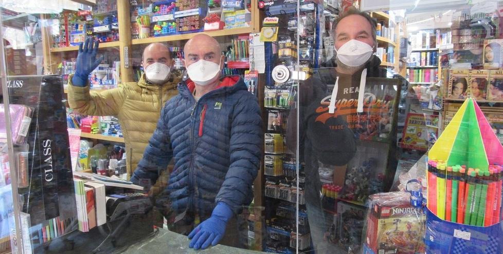 Il virus non ferma i Corbelli Serra ritrova la sua edicola 