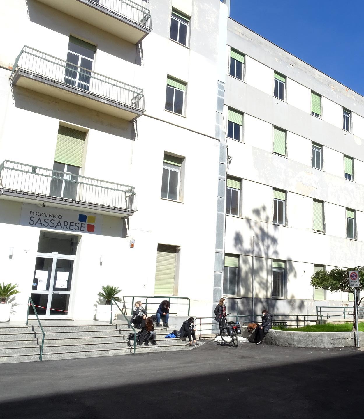 Policlinico sul fronte covid la Regione ridetta le regole 