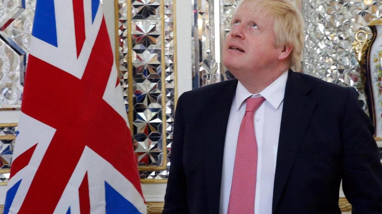 Johnson non migliora, Londra trema