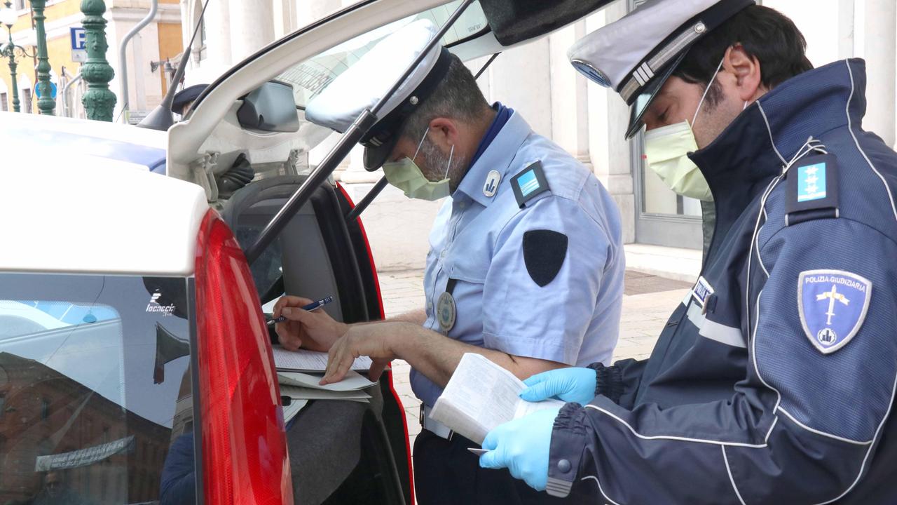 Coronavirus: altre 58 sanzioni per mancato rispetto delle norme