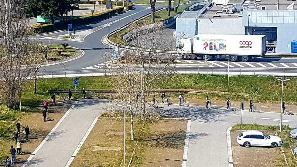 Dalla Coop file fino a via Musselburgh