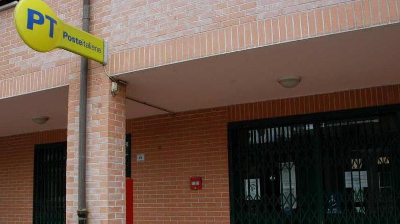 Sorpresa, Poste Italiane allenta le maglie. Dal 14 aprile riapriranno otto uffici chiusi