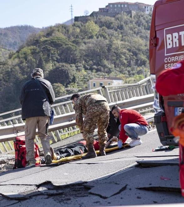 «C’era chi fotografava ma c’era puzza di gas E che gioia il ferito vivo» 