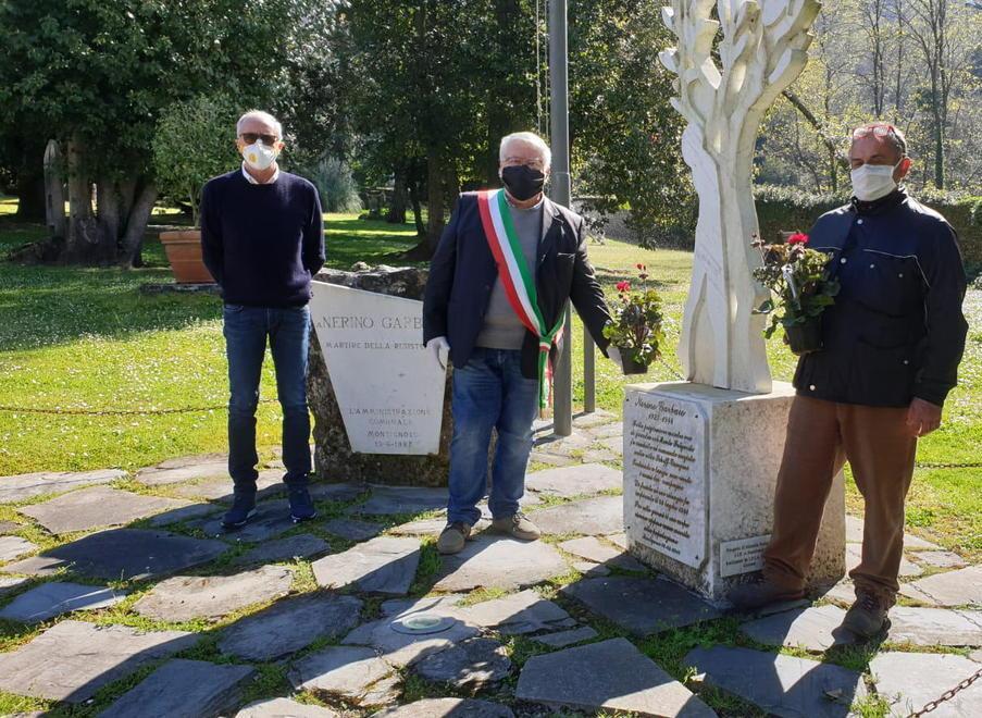 Gerani rossi nei negozi per ricordare la caduta della Linea Gotica