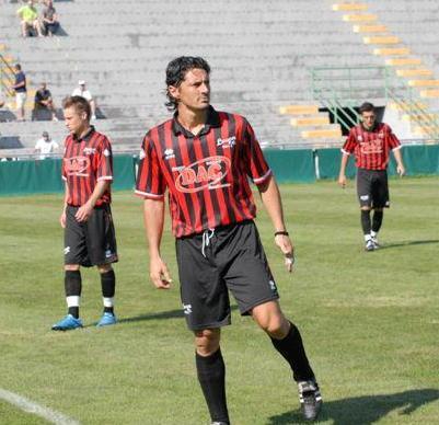 La rinascita parte dai mille di Porcari e dal gol del «tamburino» della curva 