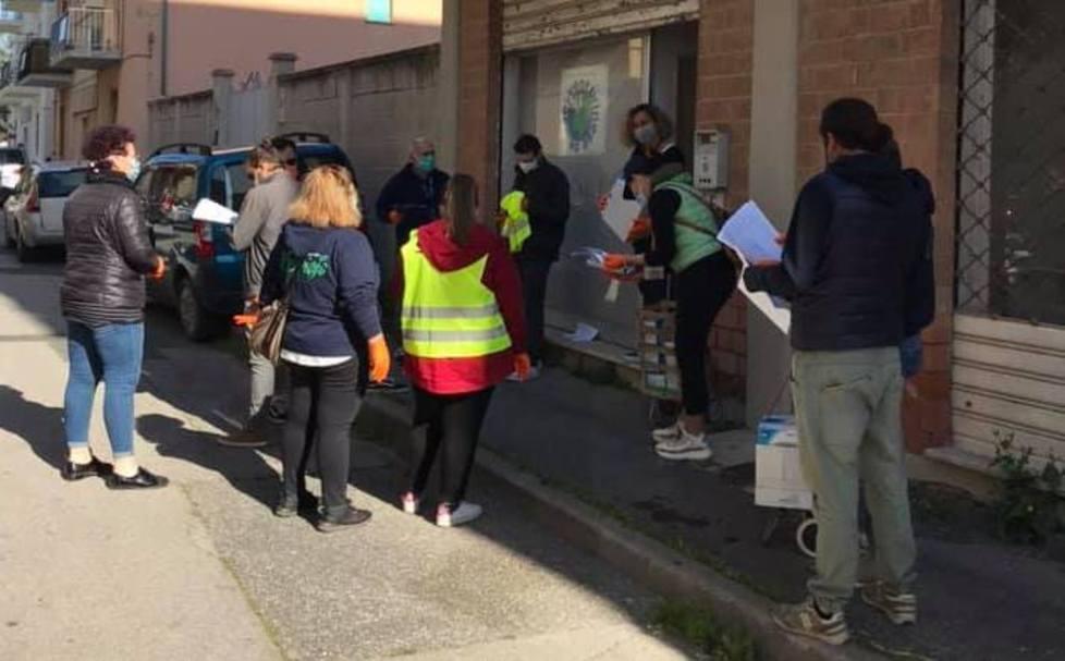 “Arte per bene”, l’asta con le opere donate da sedici artisti locali