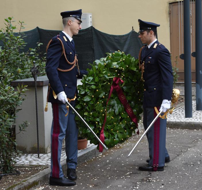 Questore e prefetto ricordano le vittime della polizia di Stato 