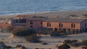 Nuovi hotel sul mare in Sardegna, il presidente Solinas revoca la delibera 