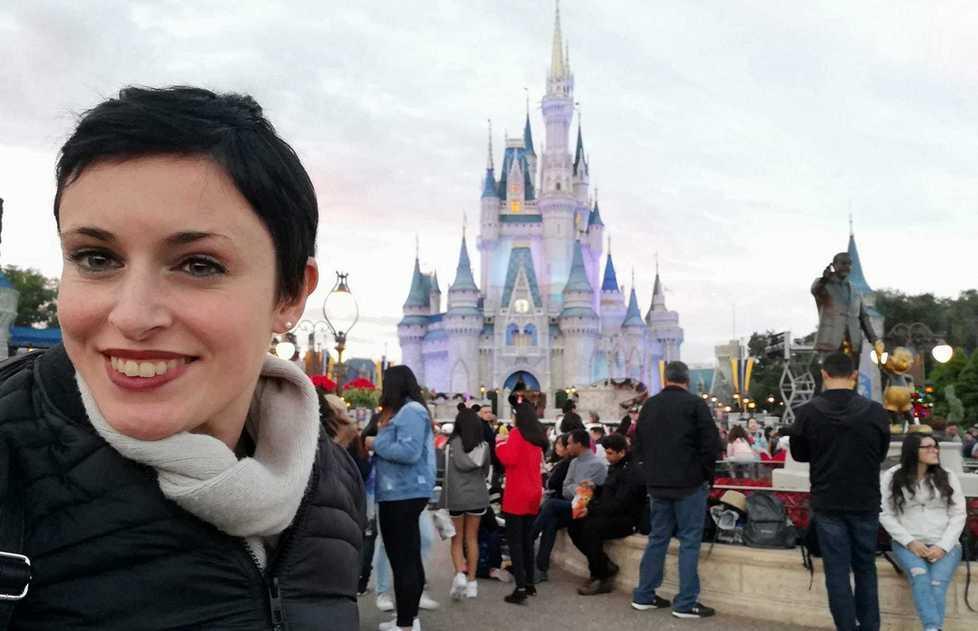 Alessia Frisoni, grossetana, 28 anni, a Disney World