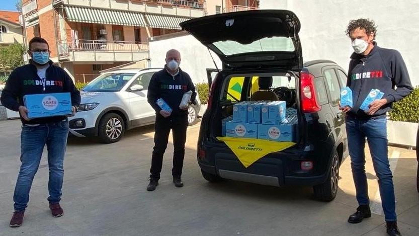 Da Coldiretti 300 kg di cibo per la Caritas