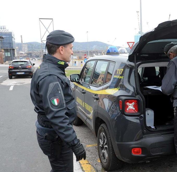 Pasqua blindata sul porto per l’Elba 