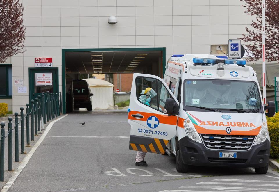 Tre decessi e 37 nuovi casi nelle ultime 48 ore 