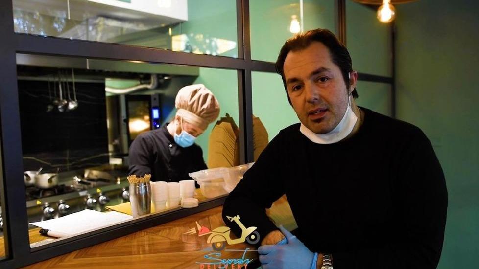Cucine aperte nei ristoranti: il pranzo è in tavola