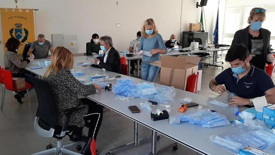 Si inizia dalla sala del Consiglio