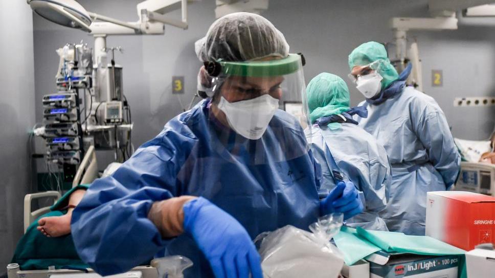 I contagiati arrivano a quota 3.645 Altri 9 morti, ma salgono i guariti