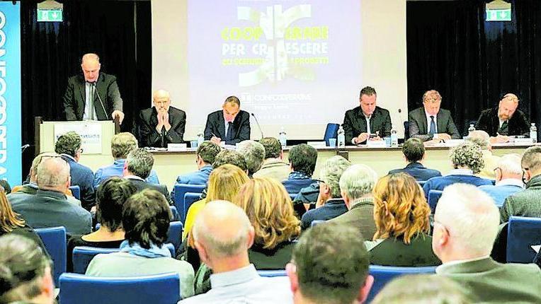Ora si sono generate nuove priorità La ricostruzione deve essere condivisa