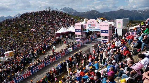 Le corse di ciclismo a pagamento l’ultima frontiera contro la crisi
