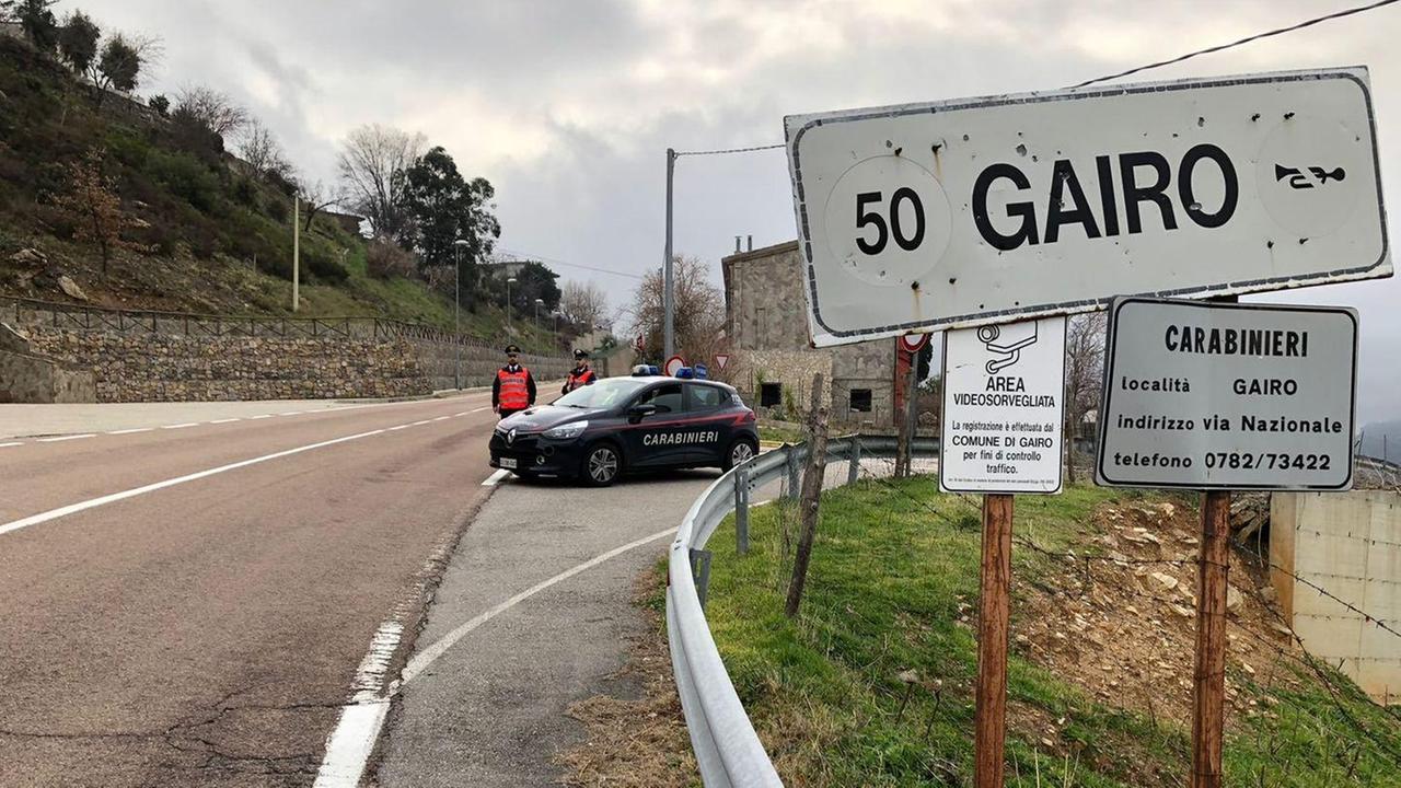Gairo, minaccia i genitori con un coltello: arrestato un 21enne