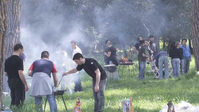 Pasqua e Pasquetta senza mare e braciate: «Maxi multa e denuncia per chi fa il furbo»