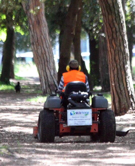 Verde pubblico, 839mila euro di contratto con Sea Risorse 