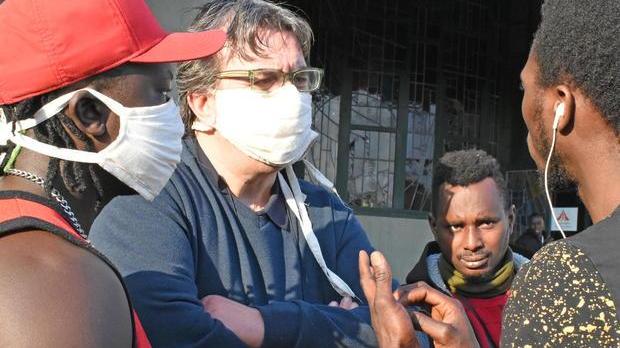 L’Asl: urgente ricollocare i migranti ospiti
