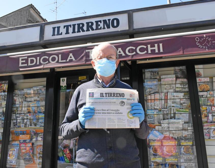 Domenico e Deanna, due edicolanti che non la danno vinta alla crisi 