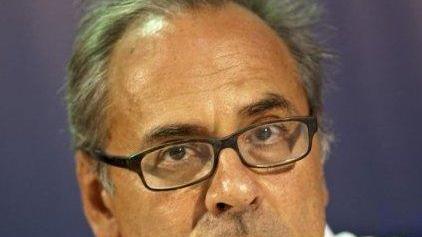 Vella: «Nell’isola va meglio ma è presto per ripartire»