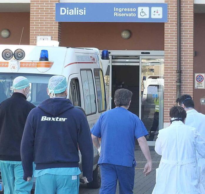 Covid, altre tre vittime tra Piana e Valle Ma i contagi continuano a scendere 