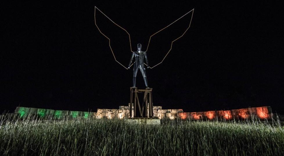 Un volo di speranza tricolore a Lajatico
