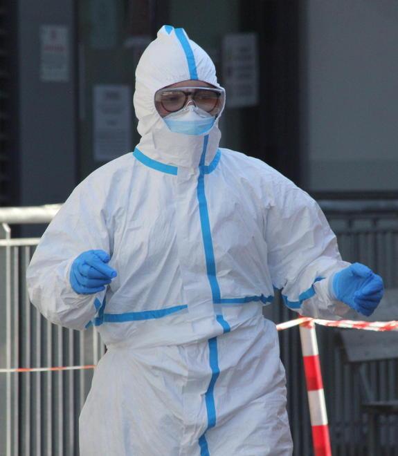 L’epidemia non si ferma a Pasqua Tre vittime e 24 nuovi casi a Prato 