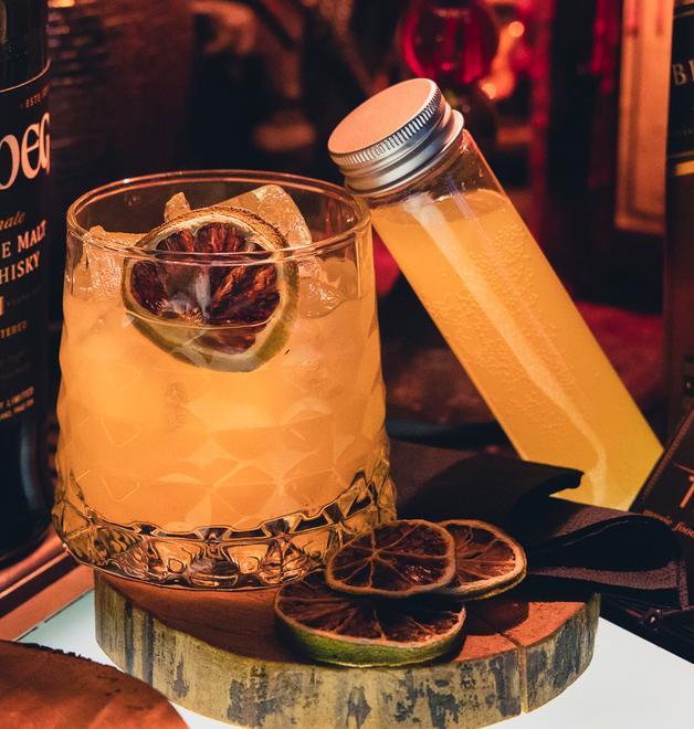 Quel cocktail ordinato a Napoli e bevuto dalla fidanzata a Modena