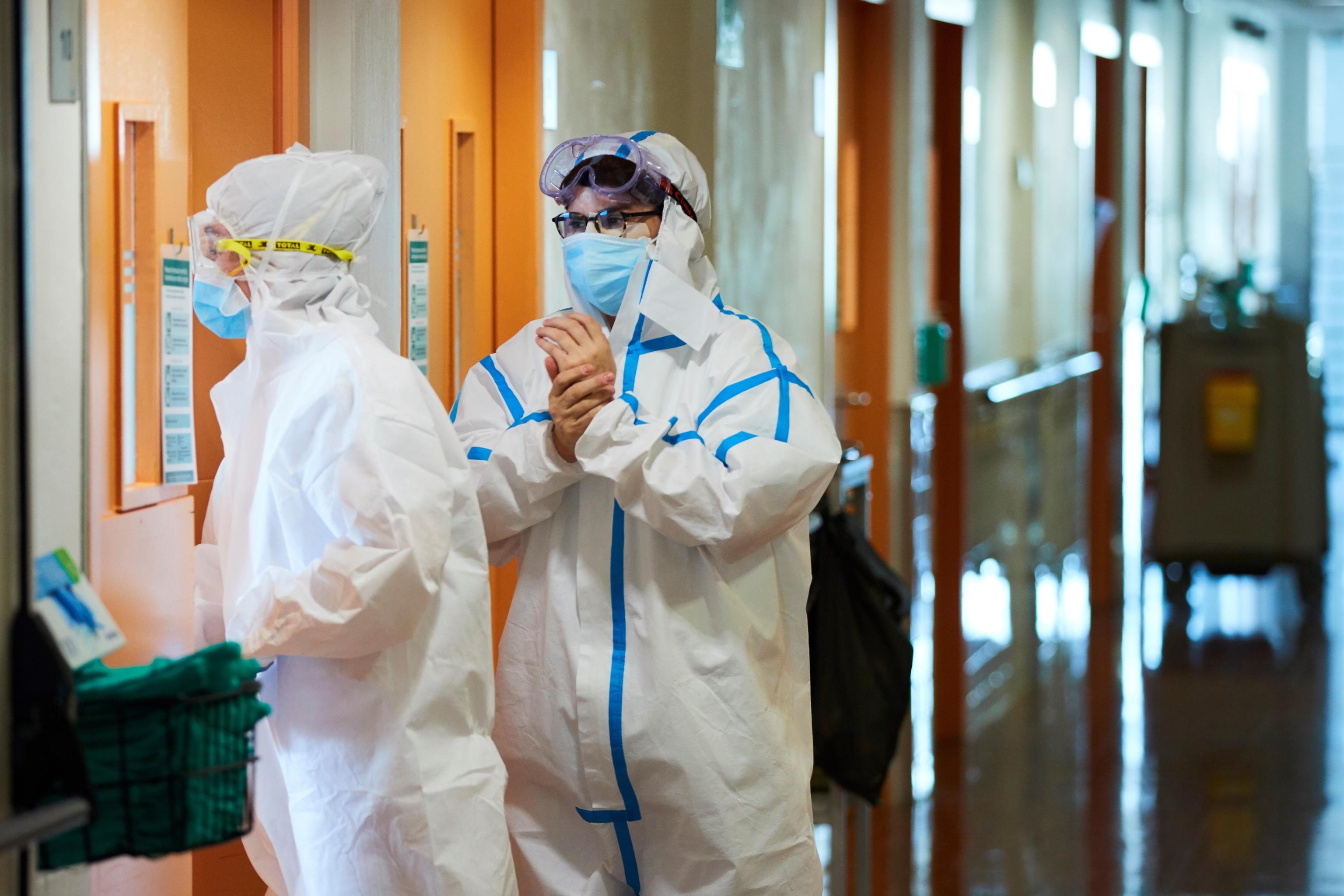 Coronavirus, i casi totali in Toscana salgono a 7666 (+1,9%) con 556 morti e 693 guarigioni 