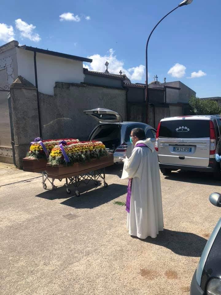 Sepolti nella natìa Calabria i fratelli uccisi a Dolianova