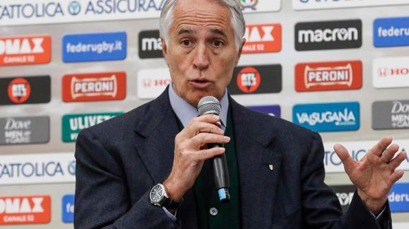 Anche la politica entra a gamba tesa «Il pubblico tornerà solo dopo il vaccino»