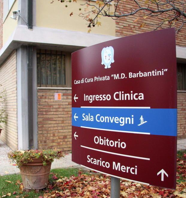 Otto contagiati alla clinica Barbantini 