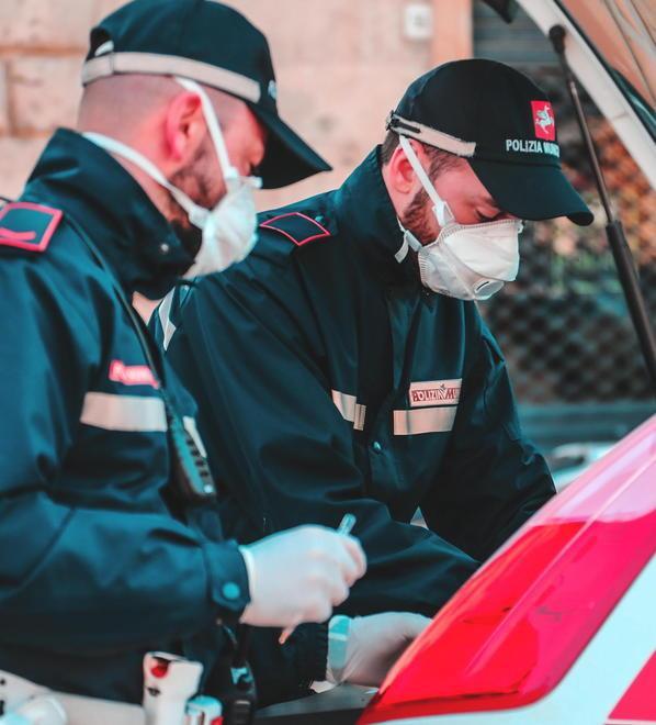 Cerca di sfuggire ai controlli arrestato a Montecatini 