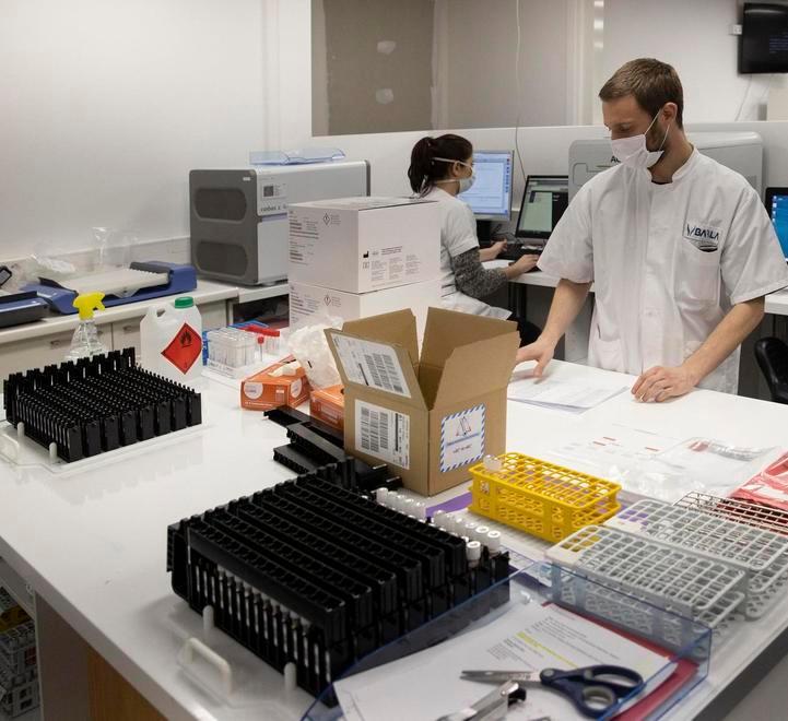 Coronavirus e test, c’è l’accordo con i laboratori privati 