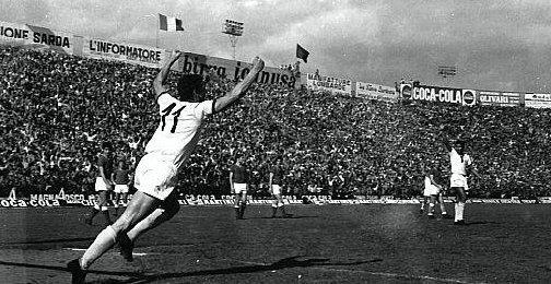 Gigi Riva a cuore aperto: «Cagliari-Bari, il mio giorno più bello» 