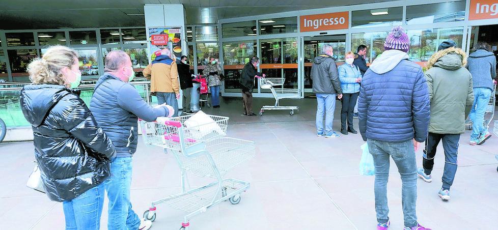 Conad dice grazie alla sanità lanciando una raccolta fondi 