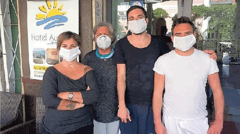 Da sinistra: Patrizia Laganà, Lara Arrighi, Giuseppe Mariani e Pasqualino Furci (foto Michele Falorni/Silvi)