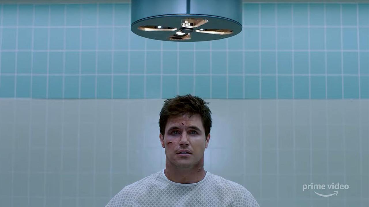 Il canadese Robbie Amell è il protagonista di "Upload", su Prime Video dal 1° maggio