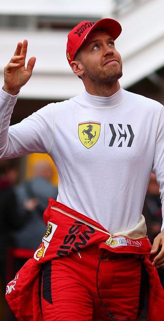 Vettel e il rinnovo con la Ferrari «Mai firmato per un anno solo»