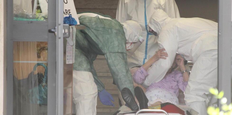 Nuovi casi positivi a “Casa Serena” Anziani trasferiti 
