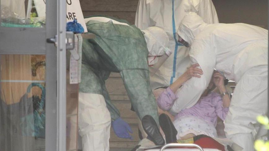 Nuovi casi positivi a “Casa Serena” Anziani trasferiti