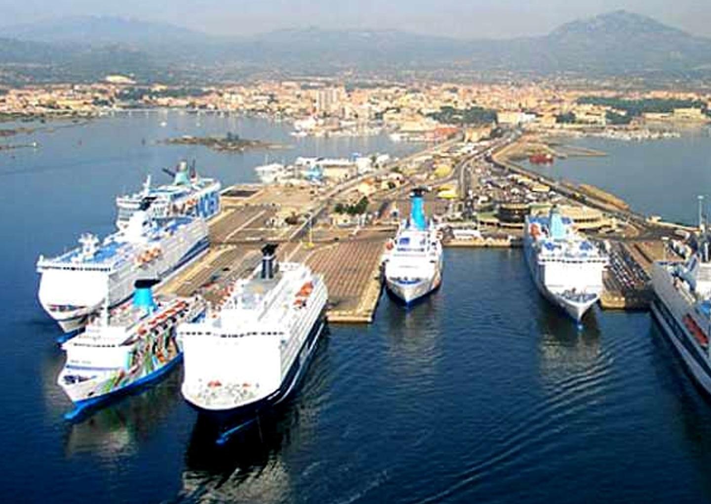 Il Tar ha deciso: stop alla raccolta dei rifiuti nei porti 