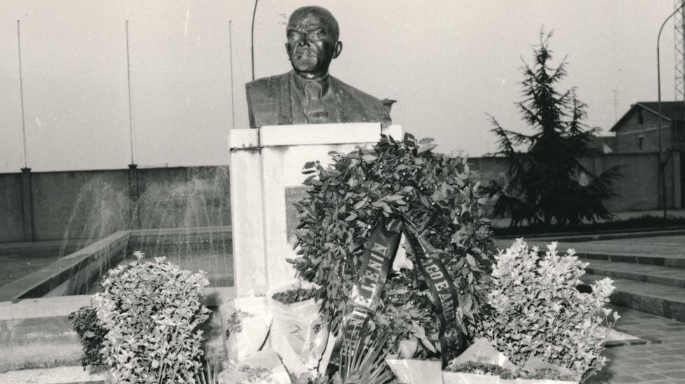 A Cavriago il busto di Lenin festeggia 50 anni di storia 