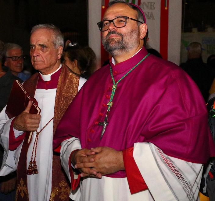 Le messe dell’arcivescovo vanno in diretta su Facebook 