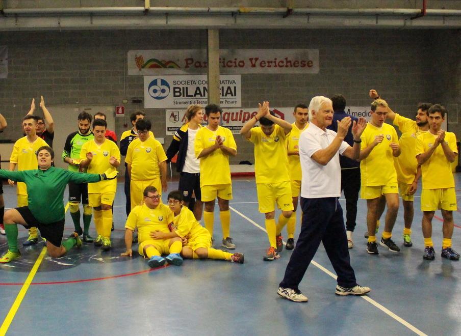 I ragazzi dell’Arcobaleno cantano l’inno italiano Il video sul nostro sito