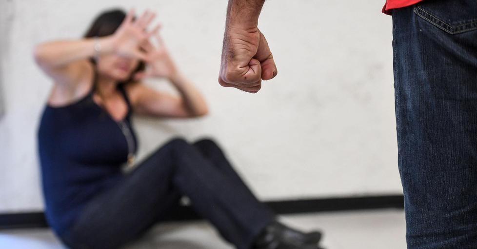 Al Centro Donna Giustizia il telefono torna a squillare